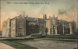 Postcard view of Albert Lea High School located west of Central Park in early 20th century